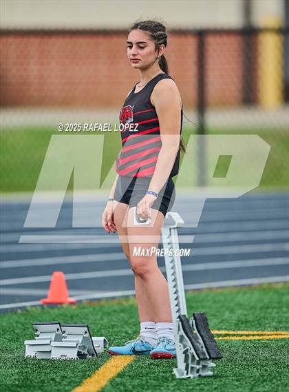 Thumbnail 3 in UIL 3A Track & Field District (300M Hurdles) photogallery.