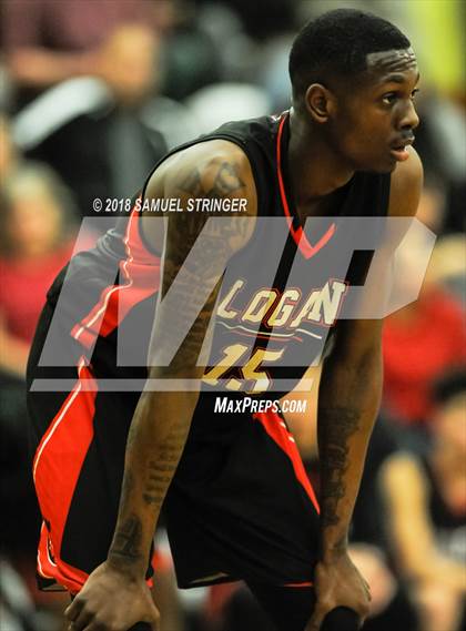 Thumbnail 1 in James Logan @ Moreau Catholic photogallery.