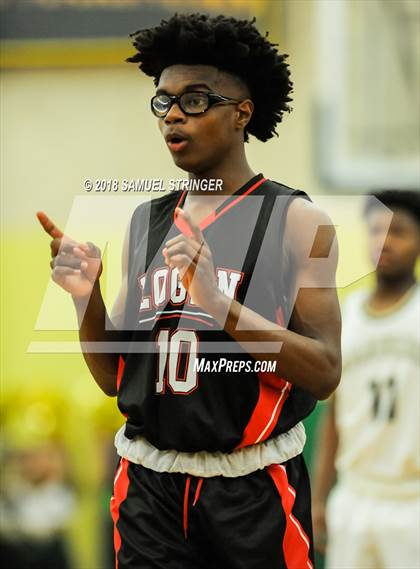 Thumbnail 1 in James Logan @ Moreau Catholic photogallery.