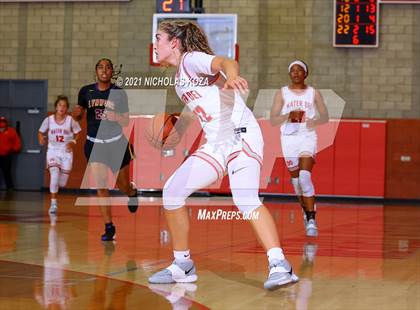 Thumbnail 2 in Lynwood vs. Mater Dei (CIF-SS Open Playoff) photogallery.