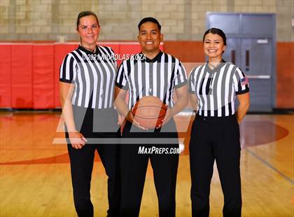 Thumbnail 2 in Lynwood vs. Mater Dei (CIF-SS Open Playoff) photogallery.