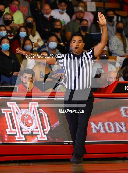 Thumbnail 2 in Lynwood vs. Mater Dei (CIF-SS Open Playoff) photogallery.