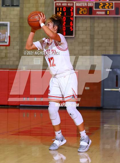 Thumbnail 1 in Lynwood vs. Mater Dei (CIF-SS Open Playoff) photogallery.