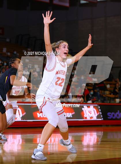 Thumbnail 2 in Lynwood vs. Mater Dei (CIF-SS Open Playoff) photogallery.