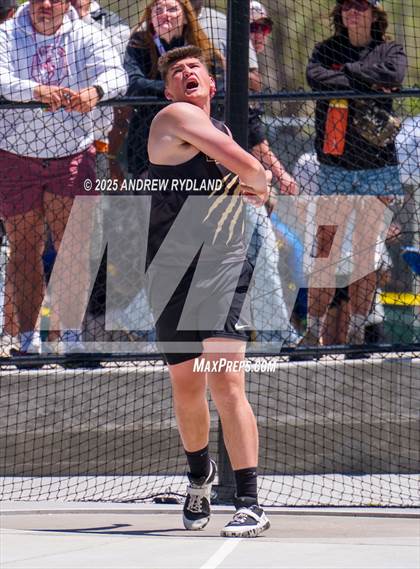 Thumbnail 2 in CHSAA 4A State Championships (Discus Final) photogallery.