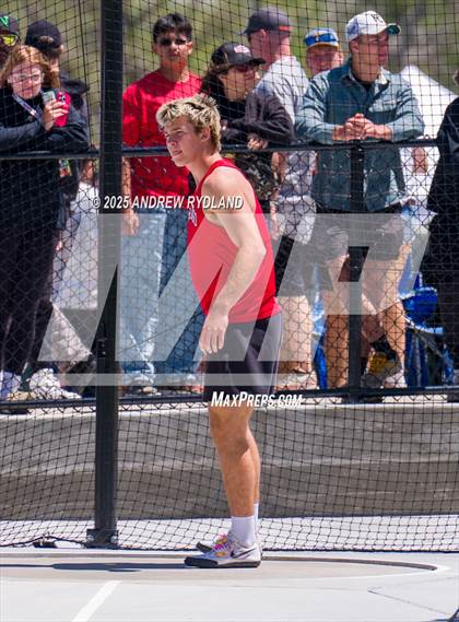 Thumbnail 1 in CHSAA 4A State Championships (Discus Final) photogallery.