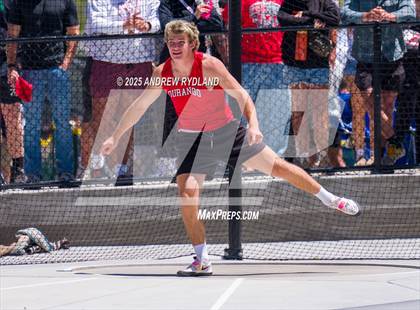Thumbnail 3 in CHSAA 4A State Championships (Discus Final) photogallery.