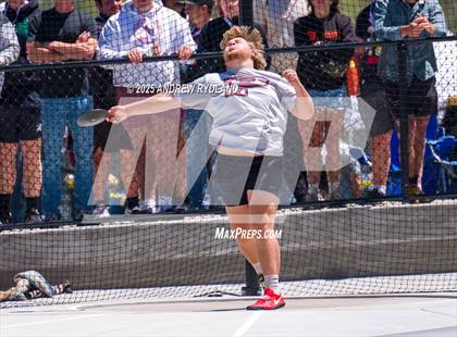 Thumbnail 3 in CHSAA 4A State Championships (Discus Final) photogallery.