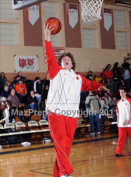 Thumbnail 2 in Webster vs. Luck photogallery.