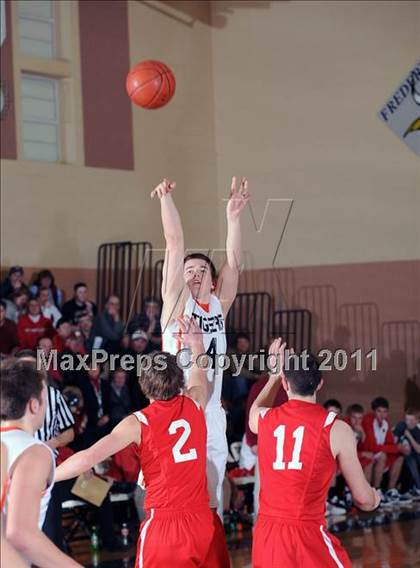 Thumbnail 1 in Webster vs. Luck photogallery.