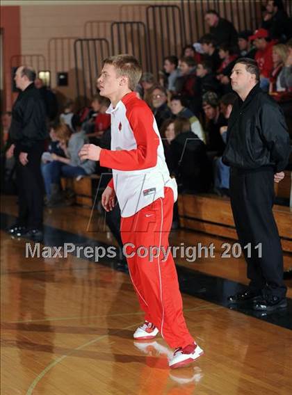 Thumbnail 3 in Webster vs. Luck photogallery.