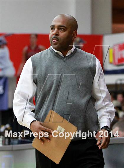 Thumbnail 2 in El Cerrito vs. Bishop O'Dowd (CIF NCS D3 Final) photogallery.