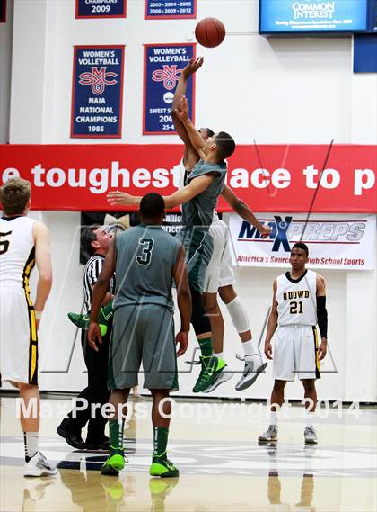 Thumbnail 3 in El Cerrito vs. Bishop O'Dowd (CIF NCS D3 Final) photogallery.