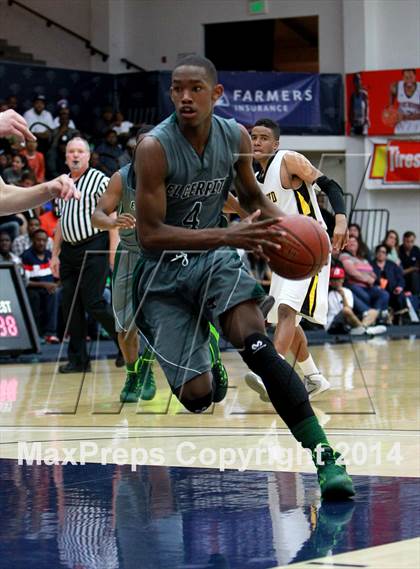 Thumbnail 2 in El Cerrito vs. Bishop O'Dowd (CIF NCS D3 Final) photogallery.