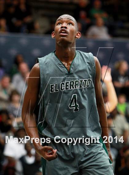 Thumbnail 3 in El Cerrito vs. Bishop O'Dowd (CIF NCS D3 Final) photogallery.