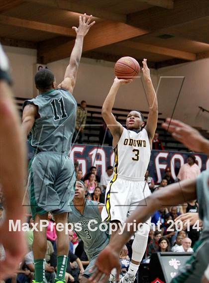 Thumbnail 2 in El Cerrito vs. Bishop O'Dowd (CIF NCS D3 Final) photogallery.