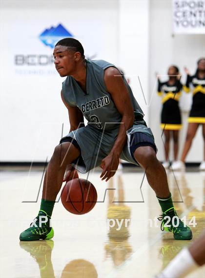 Thumbnail 1 in El Cerrito vs. Bishop O'Dowd (CIF NCS D3 Final) photogallery.