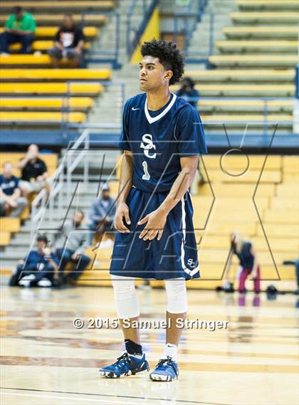 Thumbnail 1 in University vs. Sierra Canyon (CIF State D5 Final) photogallery.