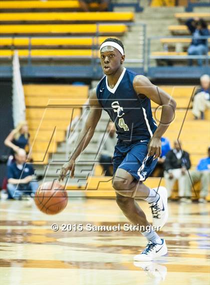 Thumbnail 1 in University vs. Sierra Canyon (CIF State D5 Final) photogallery.