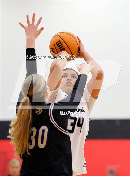 Thumbnail 1 in Wilson Central @ Stewarts Creek photogallery.