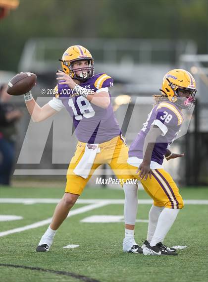 Thumbnail 2 in Desoto Central @ Lewisburg photogallery.