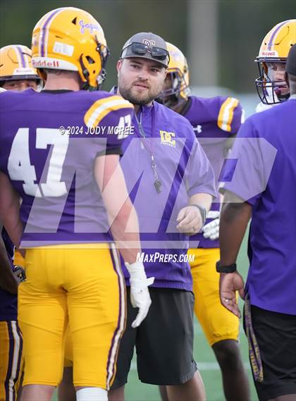Thumbnail 1 in Desoto Central @ Lewisburg photogallery.