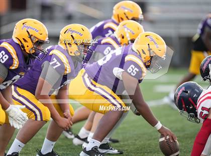 Thumbnail 1 in Desoto Central @ Lewisburg photogallery.