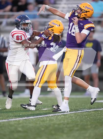 Thumbnail 2 in Desoto Central @ Lewisburg photogallery.