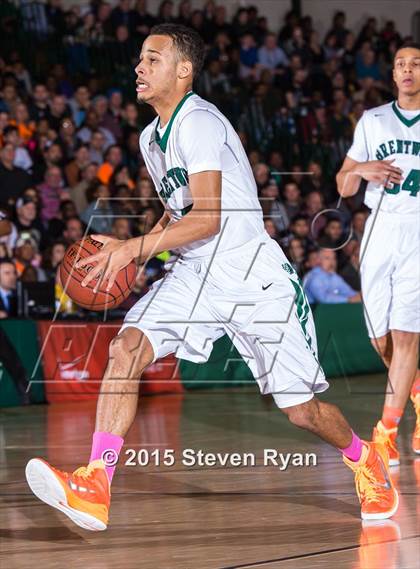 Thumbnail 3 in Northport vs Brentwood (Section 11 Class AA Semifinal) photogallery.