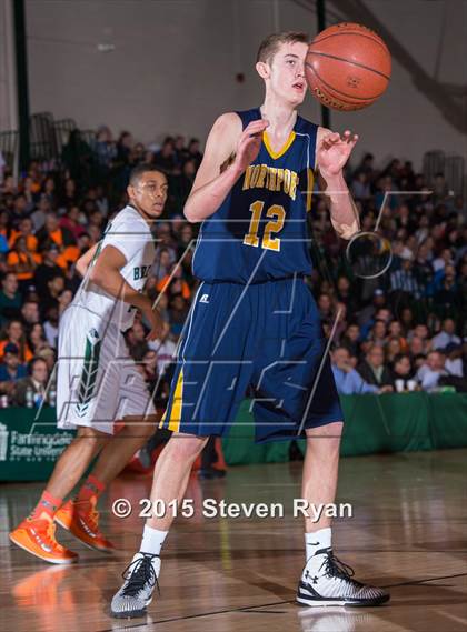 Thumbnail 2 in Northport vs Brentwood (Section 11 Class AA Semifinal) photogallery.
