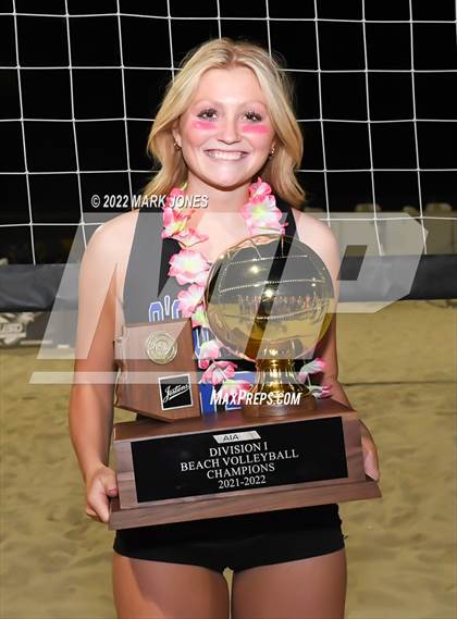 Thumbnail 2 in O'Connor vs. Xavier College Prep (Division I Final - Awards) photogallery.