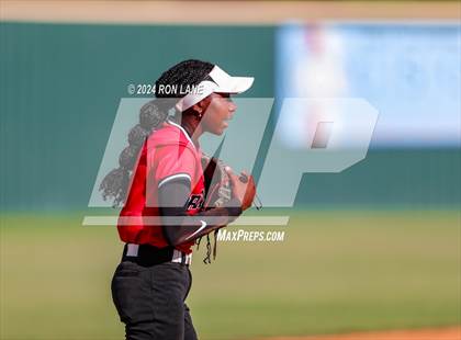 Thumbnail 1 in Edmond North @ Mustang photogallery.