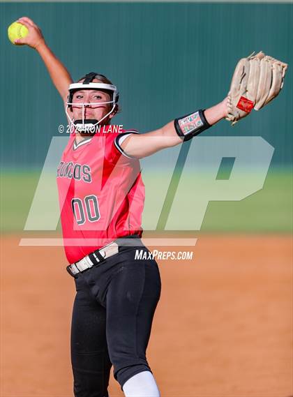 Thumbnail 1 in Edmond North @ Mustang photogallery.