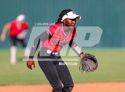 Thumbnail 2 in Edmond North @ Mustang photogallery.