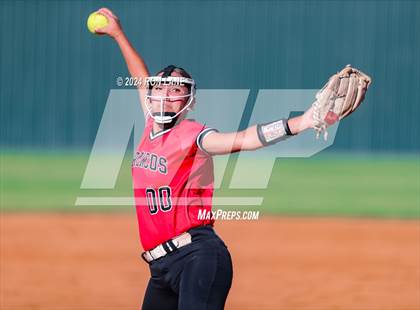 Thumbnail 2 in Edmond North @ Mustang photogallery.