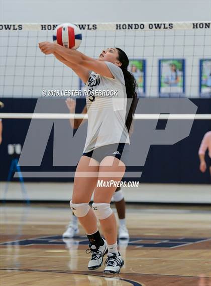 Thumbnail 2 in Randolph @ Hondo photogallery.