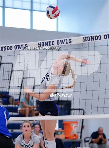Thumbnail 2 in Randolph @ Hondo photogallery.