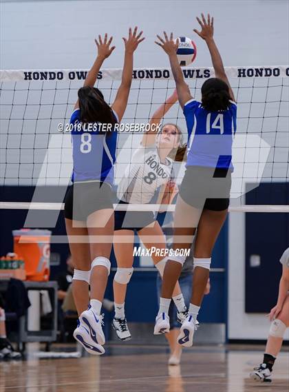 Thumbnail 1 in Randolph @ Hondo photogallery.