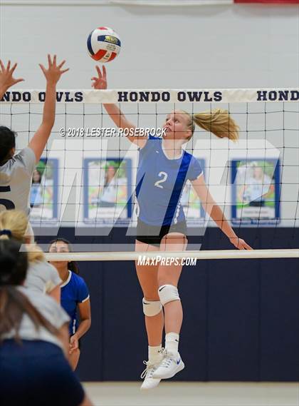 Thumbnail 3 in Randolph @ Hondo photogallery.