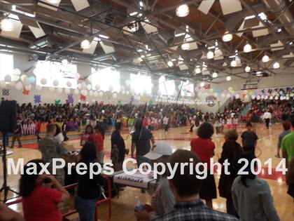 Thumbnail 2 in Tucson High Magnet School TOC Ceremony photogallery.