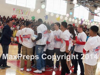 Thumbnail 3 in Tucson High Magnet School TOC Ceremony photogallery.