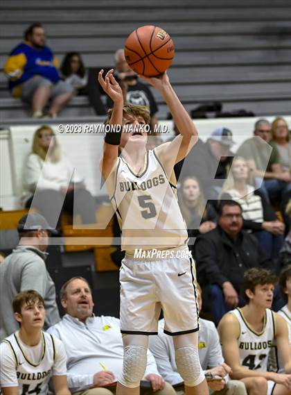 Thumbnail 2 in Muncie Burris vs Lapel (Fieldhouse Classic)  photogallery.