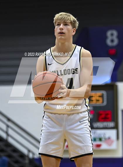 Thumbnail 3 in Muncie Burris vs Lapel (Fieldhouse Classic)  photogallery.