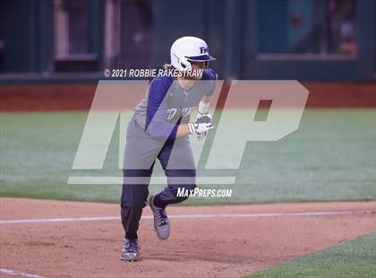 Thumbnail 3 in Flower Mound vs. Southlake Carroll (Dragon Classic) photogallery.