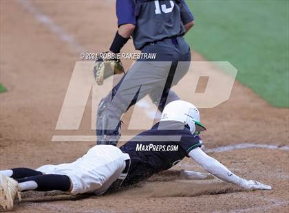 Thumbnail 1 in Flower Mound vs. Southlake Carroll (Dragon Classic) photogallery.