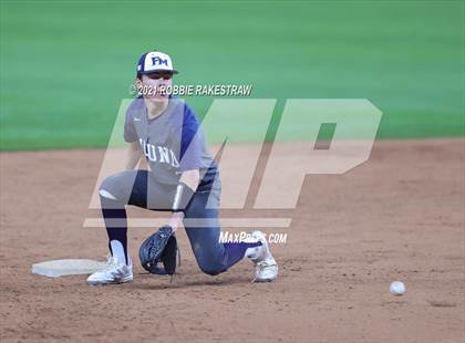 Thumbnail 2 in Flower Mound vs. Southlake Carroll (Dragon Classic) photogallery.