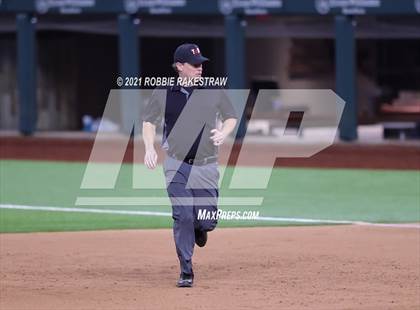 Thumbnail 1 in Flower Mound vs. Southlake Carroll (Dragon Classic) photogallery.