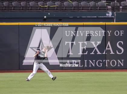 Thumbnail 2 in Flower Mound vs. Southlake Carroll (Dragon Classic) photogallery.