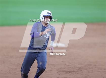 Thumbnail 1 in Flower Mound vs. Southlake Carroll (Dragon Classic) photogallery.