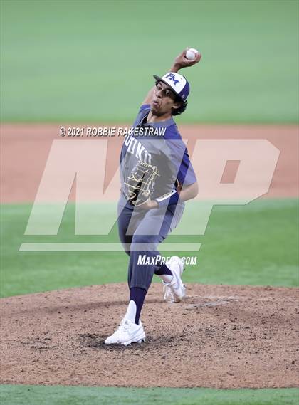 Thumbnail 2 in Flower Mound vs. Southlake Carroll (Dragon Classic) photogallery.